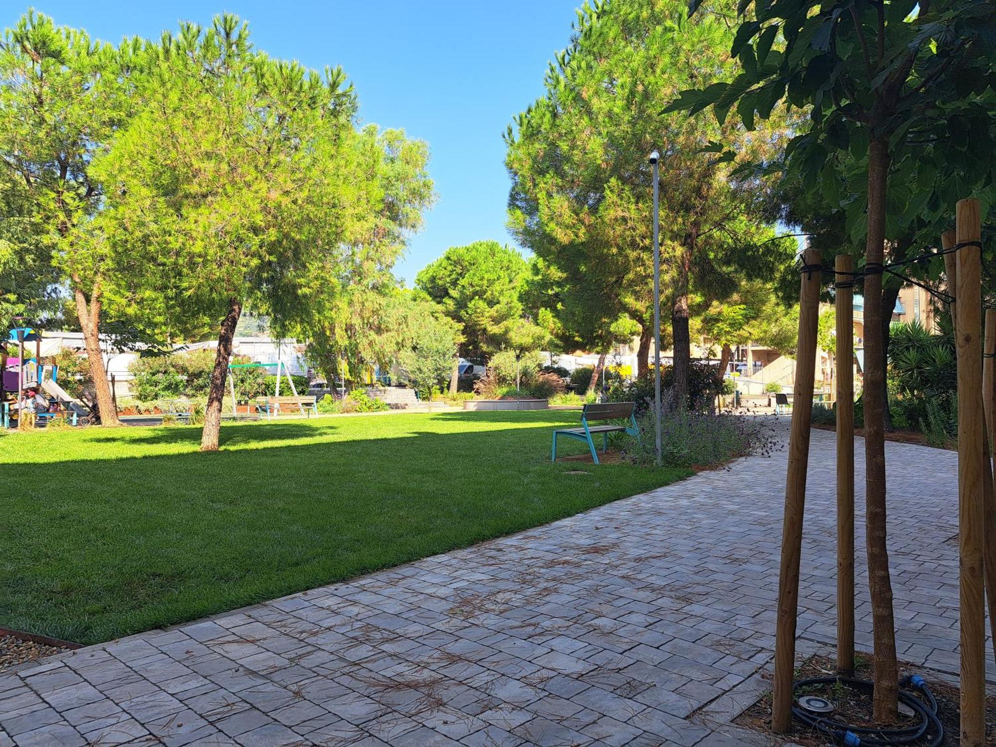 Appartamento - Terrazzo Vivibile Vista Mare, Wi-Fi Gratuito Vallecrosia Exterior foto
